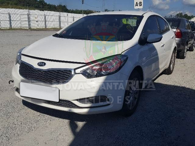 LOTE 024 - KIA CERATO SX 1.6 16V 2014