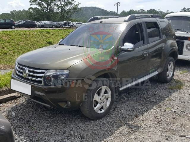 LOTE 029 - RENAULT DUSTER 2.0 16V Tech Road 2014